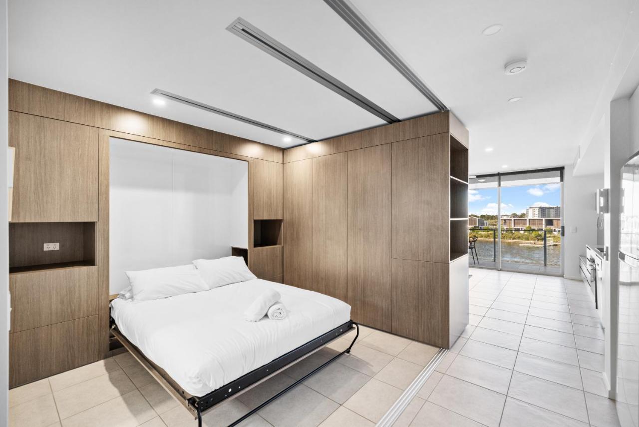 Hotel Waterline At Oceanside Kawana Waters